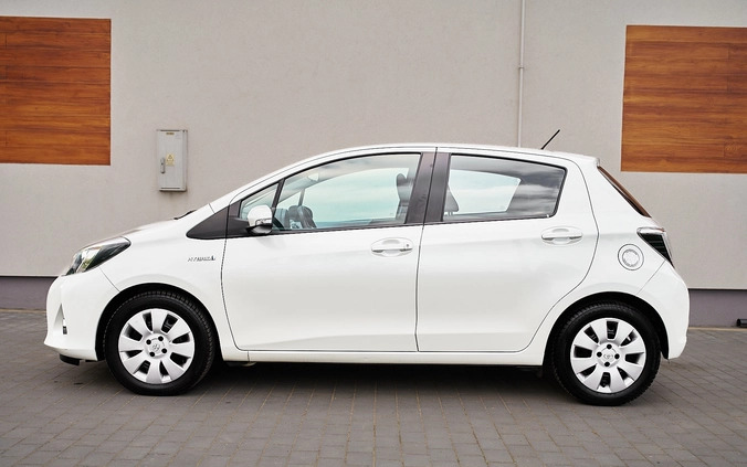 Toyota Yaris cena 41900 przebieg: 83985, rok produkcji 2012 z Ostróda małe 781
